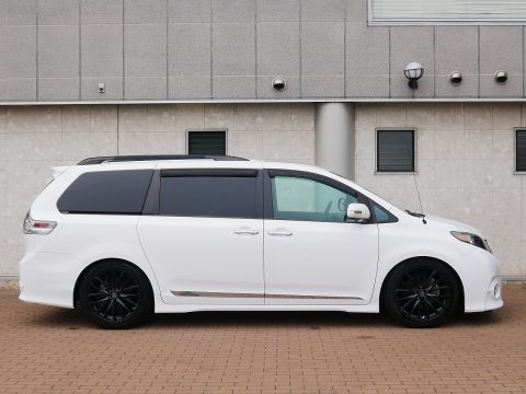 TOYOTA　SIENNA　トヨタ　シエナ　SE　ローダウン　ワンオーナー　2013年モデル　電格ミラー　 (3)